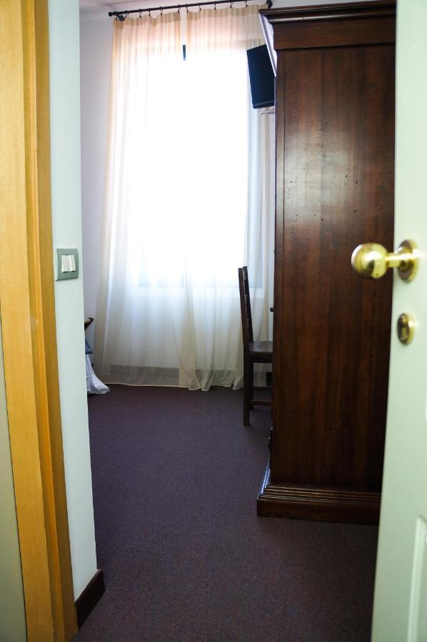 Hotel Ristorante Morus Burago di Molgora Zewnętrze zdjęcie